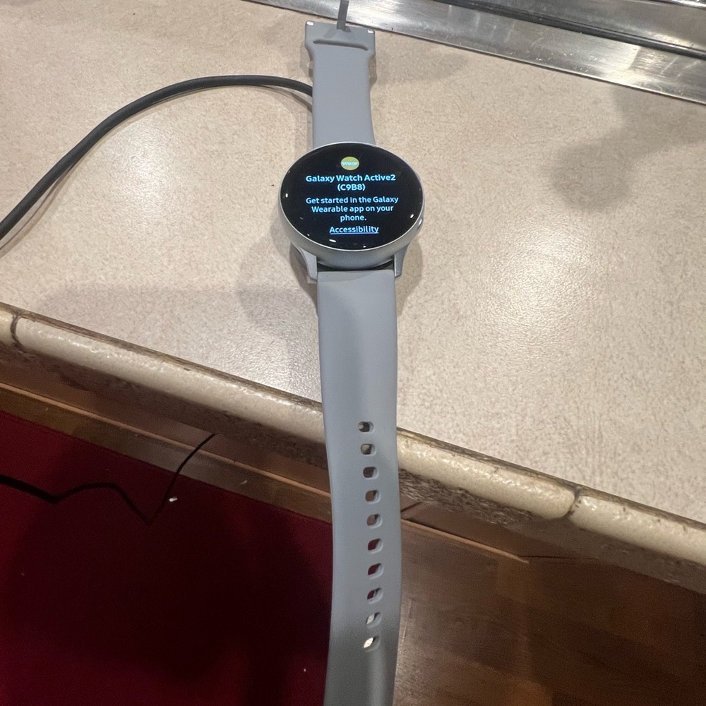 Samsung Galaxy Watch Active2 - Gray